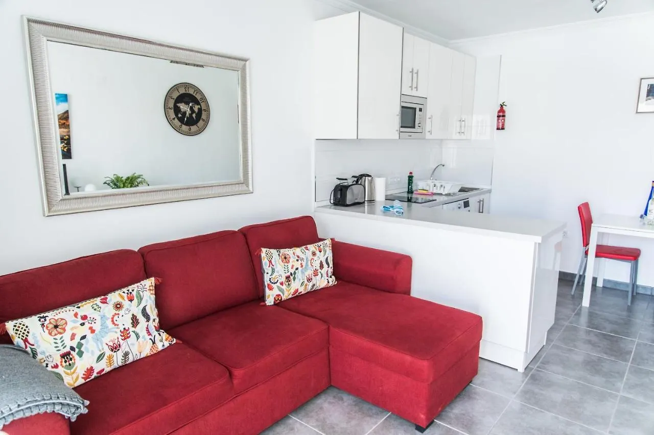 Sunny Days Home With Shared Pool And Free Wifi Puerto del Carmen  Apartment Puerto del Carmen (Lanzarote)